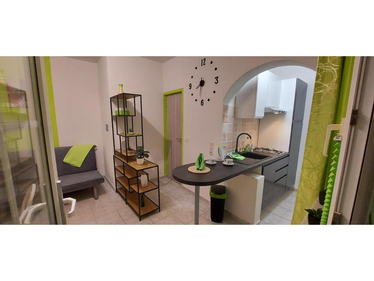 Blue Sea Vir Apartments Εξωτερικό φωτογραφία